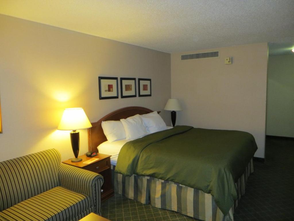 Howard Johnson Grand Forks Rum bild